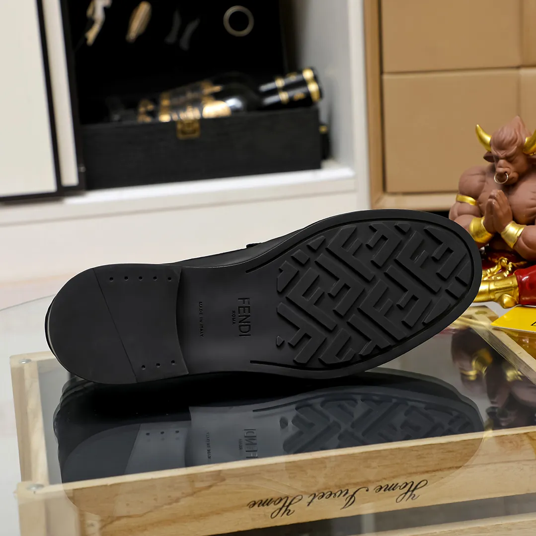 Men's shoes💰440 🕷🕷【FENDI】The latest men's formal leather shoes🇨🇳Classic series not to be missed💯The first layer is made of imported first-layer cowhide☘Original quality, the leather is smooth and delicate🎋The version is awesome, the perfect streamlined outline🍇🐮Leather lining, 2 colors, size 38-45...